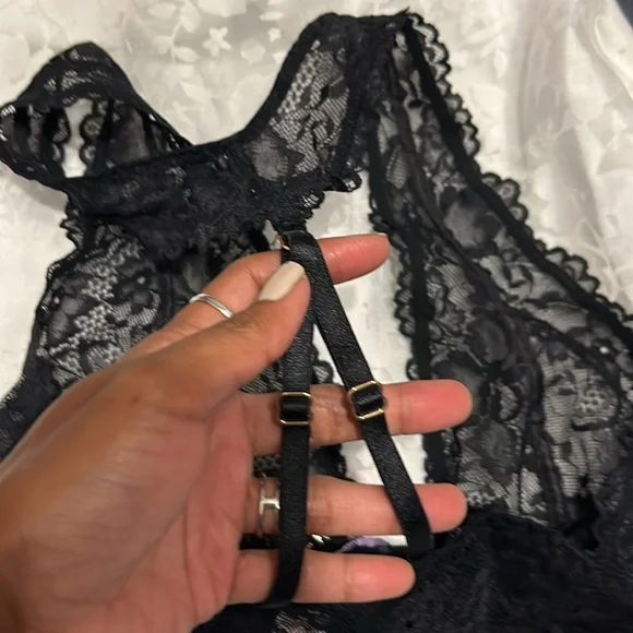 Savage X Fenty Black Lace Bralette and Panty Set NWT S/XS - Picture 7 of 11
